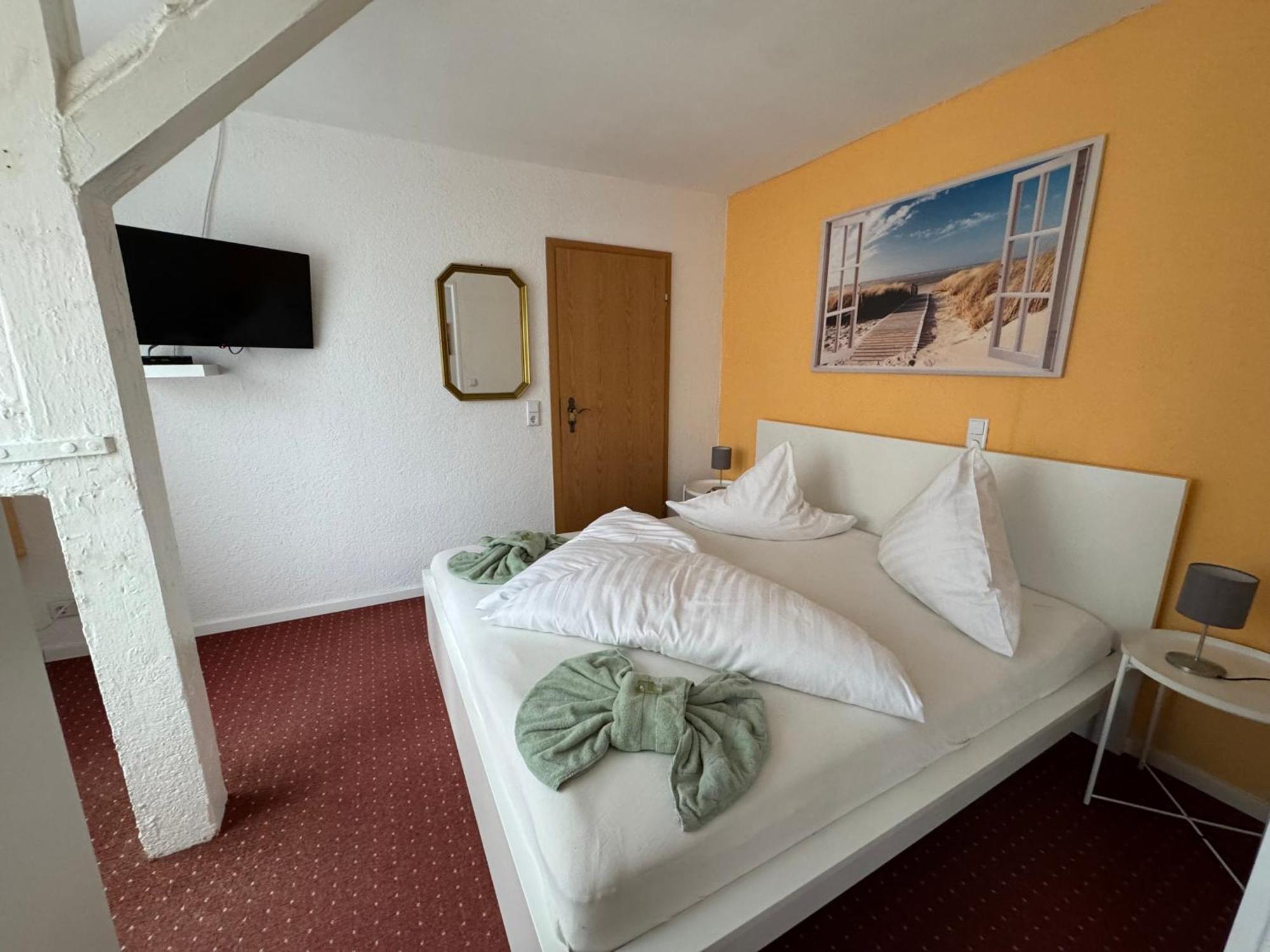Hotel-Restaurant Christine Lübz エクステリア 写真
